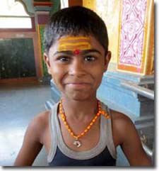 niño En Omkareshwar